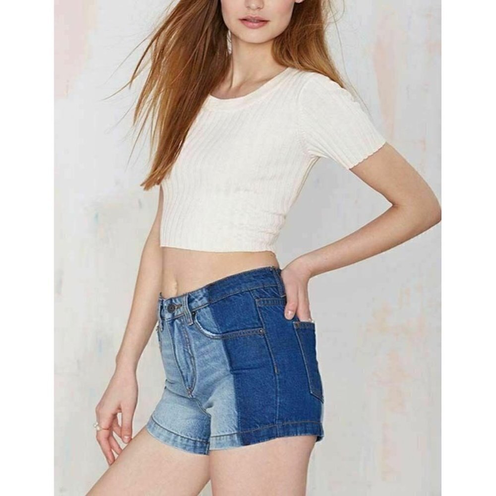 Nasty Gal Denim Courthop Shadow Shorts Size 25 - Picture 3 of 5